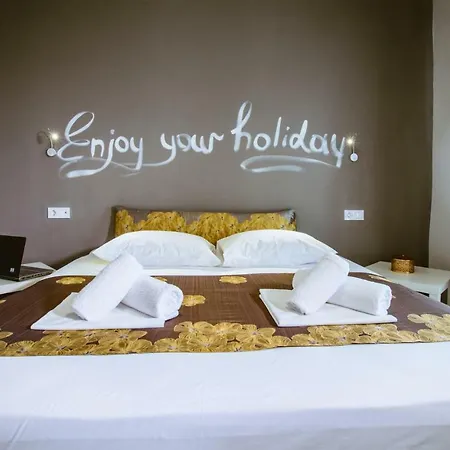 Gregory Comfort Hotell 3*